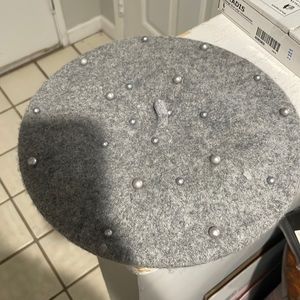 Kids Wool Blend Beret in Gray with silver pearls